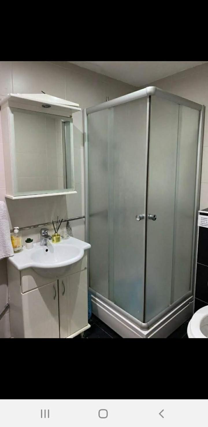 Apartamento Garmani Vrnjačka Banja Habitación foto