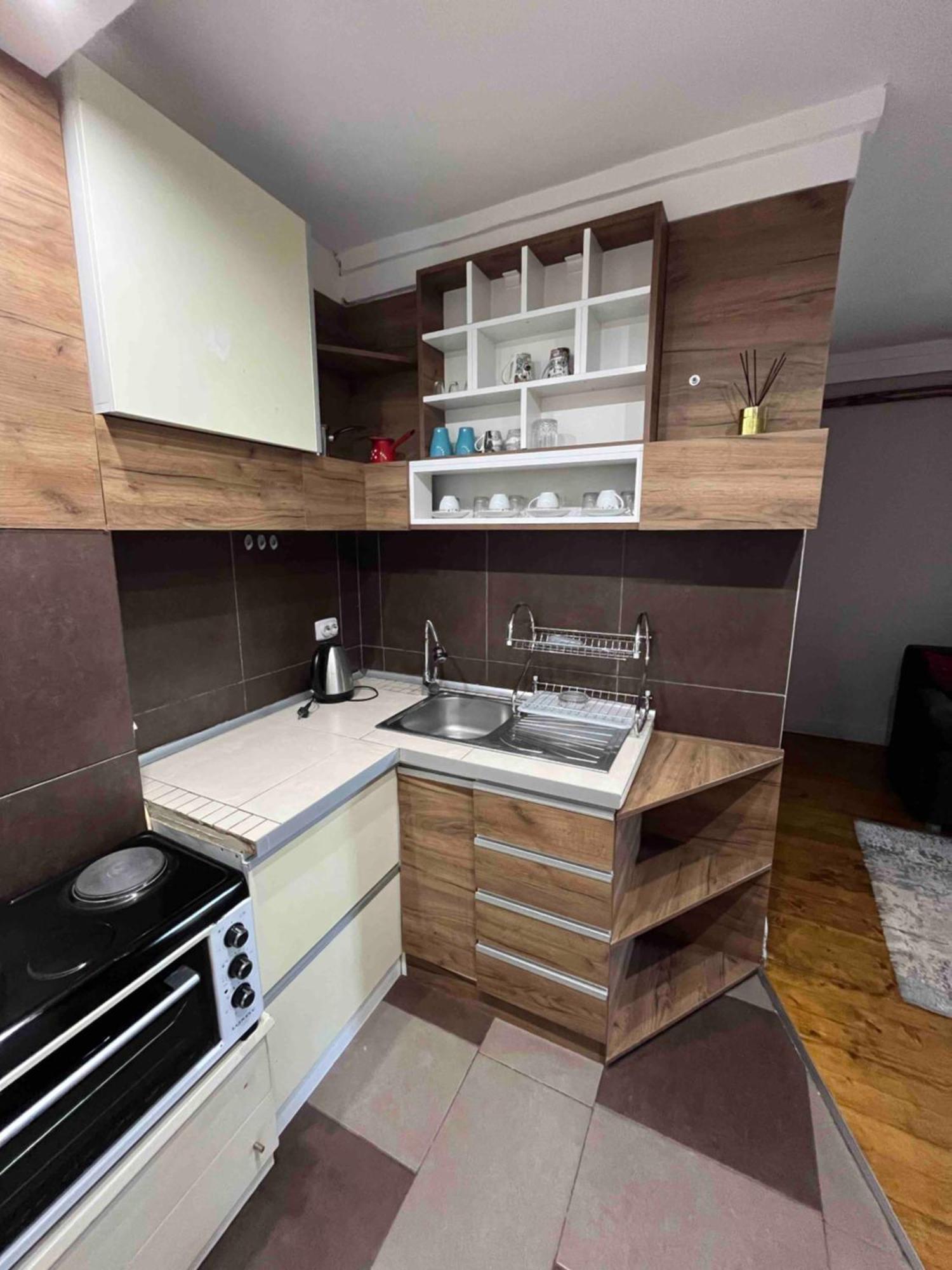 Apartamento Garmani Vrnjačka Banja Exterior foto